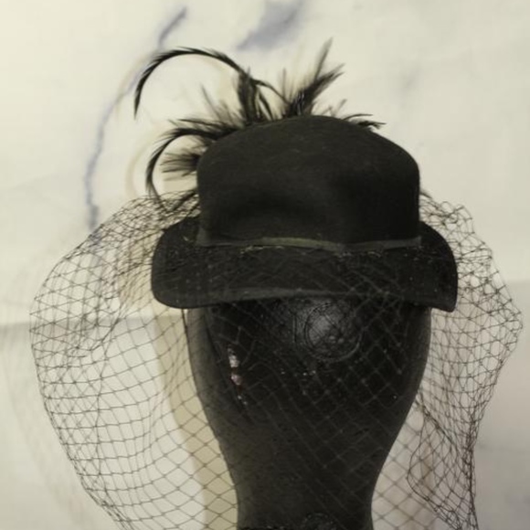 Black Wool Pill Box with Veil